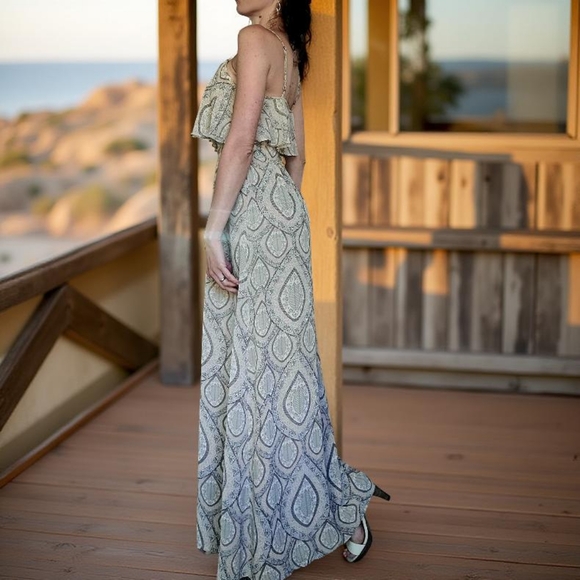 Flowy Patterned Maxi - Picture 4 of 6